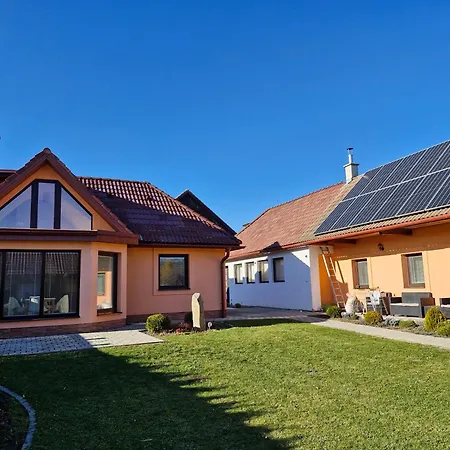 Sarmir Apartmany Bobrovec